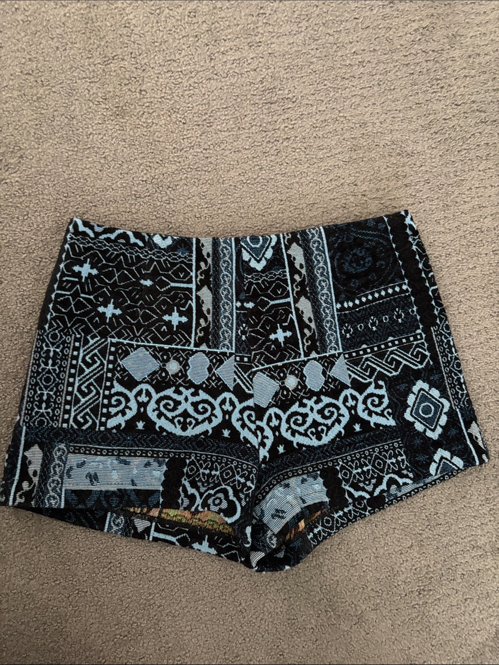 Ecote Black & Light Blue Patterned Bike Shorts